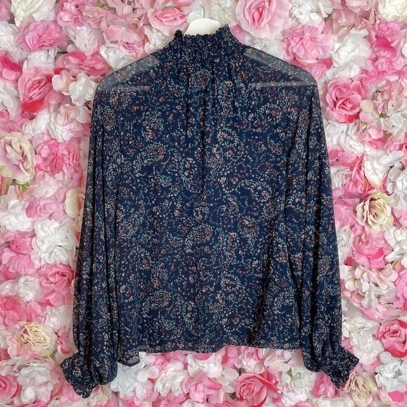 Reitmans Paisley Long Sleeve Blouse Sz M - Picture 8 of 9